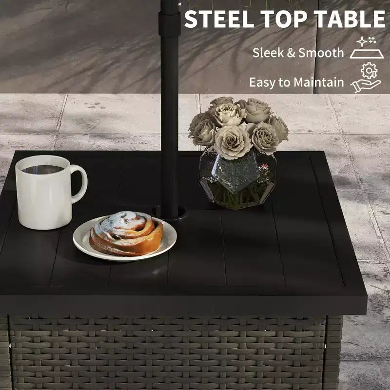 Table d'appoint en osier avec trou de parasol de 1,5 po, table d'appoint carrée d'extérieur avec cadre résistant aux UV, espace de rangement