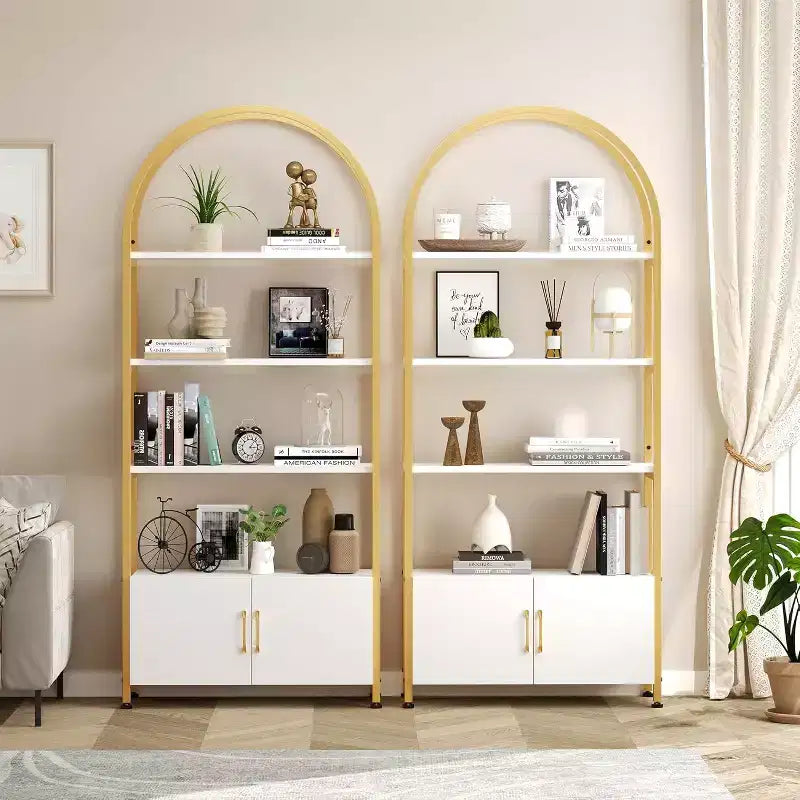 Étagère arquée à 4 niveaux avec portes, cadre en métal industriel de 181,6 cm de haut, bibliothèque incurvée ouverte dorée pour salon et bureau
